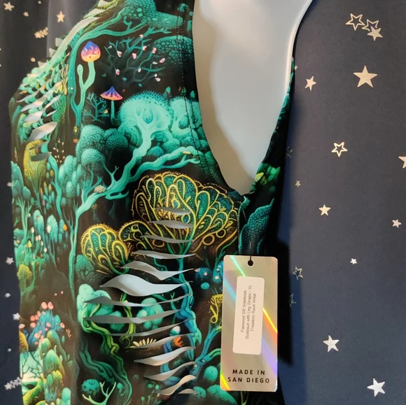 NWT Faewood Slit Sideboob Bodysuit with Leg Straps - Picture 4 of 5